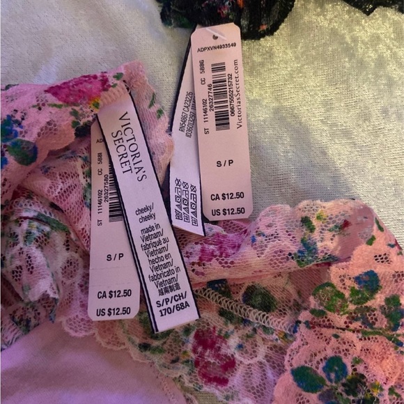 🆕Victoria Secret Cheeky panties - Picture 4 of 4
